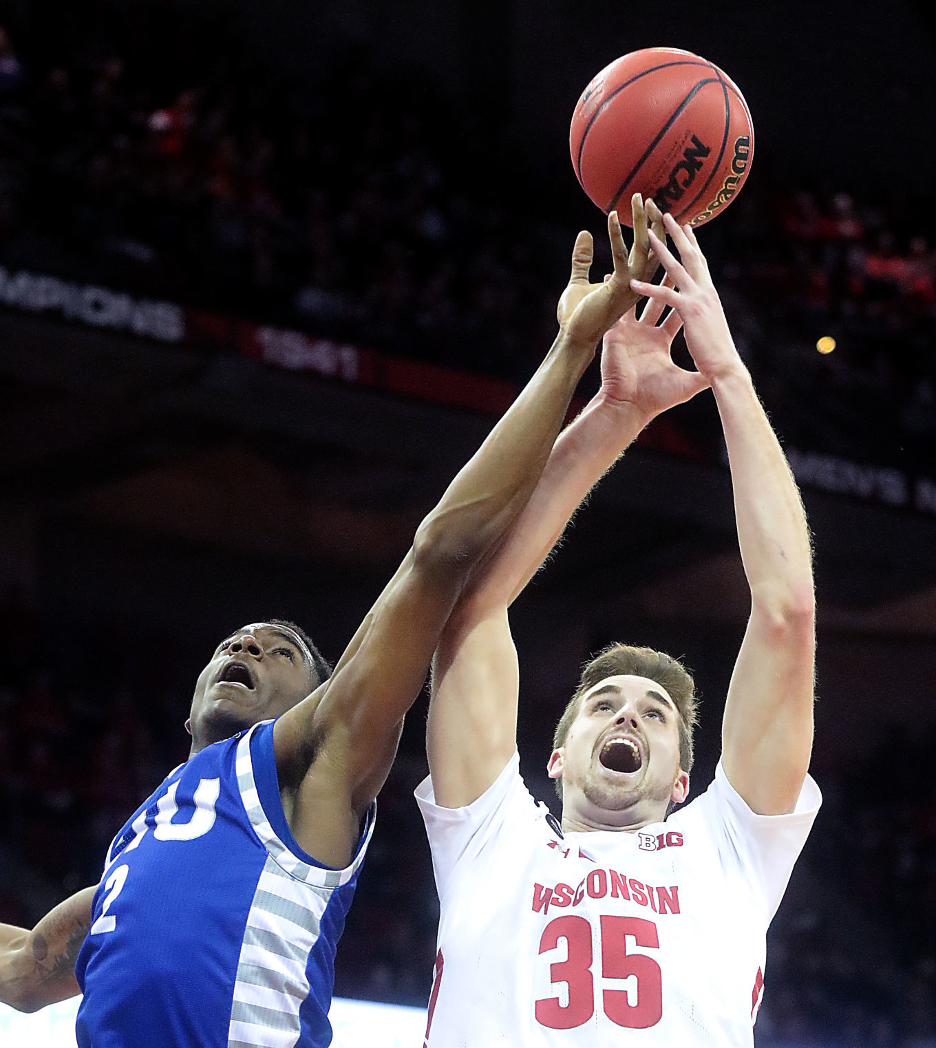 Badgers 65, Panthers 52